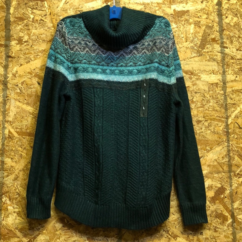 Cozy Green Sweater